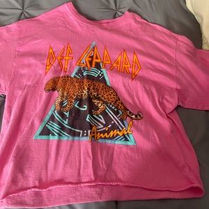Def leopard crop top